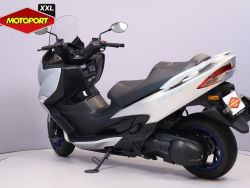 SUZUKI - BURGMAN 400
