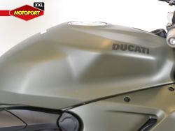 DUCATI - STREETFIGHTER V2
