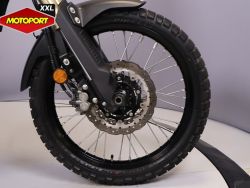 YAMAHA - XT 700 TENERE