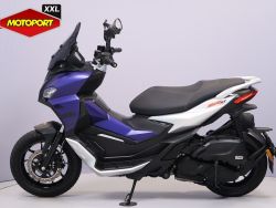 APRILIA - SR GT 200
