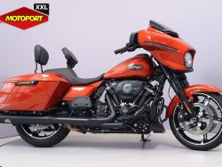 STREET GLIDE