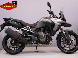 V-STROM 800