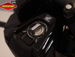 HONDA - ADV 350