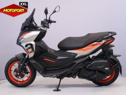 APRILIA - SR GT 200 SPORT