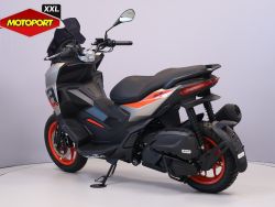 APRILIA - SR GT 200 SPORT