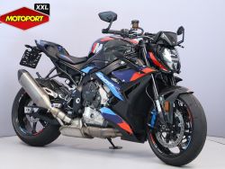 M 1000 R