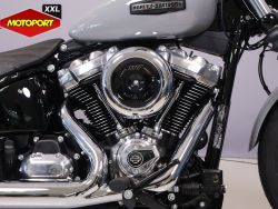 HARLEY-DAVIDSON - STREET BOB