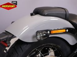 HARLEY-DAVIDSON - STREET BOB