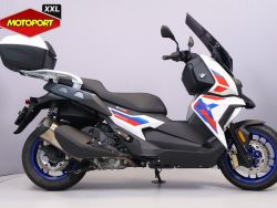 C 400 X