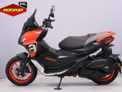 APRILIA - SR GT 200 SPORT