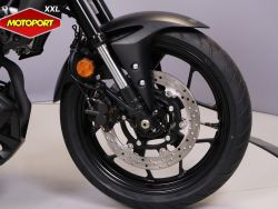 YAMAHA - MT 03