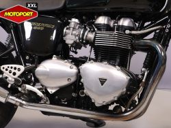 TRIUMPH - THRUXTON 900