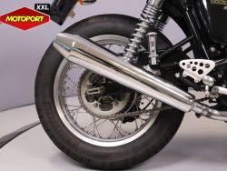 TRIUMPH - THRUXTON 900
