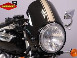TRIUMPH - THRUXTON 900