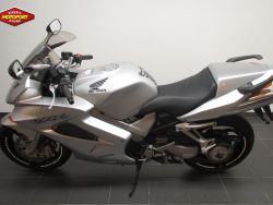 HONDA - VFR 800 VTEC