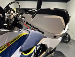 HUSQVARNA - 701 Enduro