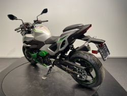 KAWASAKI - Z7 Hybrid
