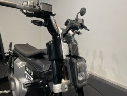 BMW - CE 02