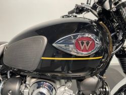 KAWASAKI - W800