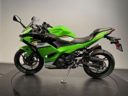 KAWASAKI - Ninja 500 SE
