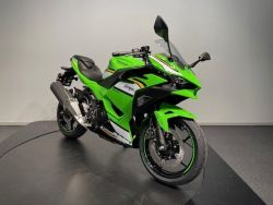 KAWASAKI - Ninja 500 SE