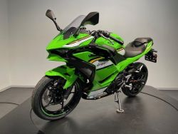 KAWASAKI - Ninja 500 SE