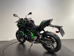 KAWASAKI - Z650