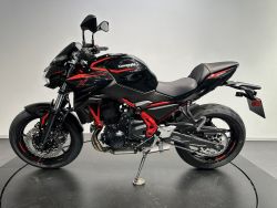 KAWASAKI - Z650