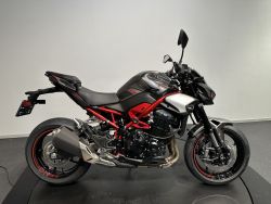 Z900