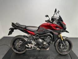 Tracer 900