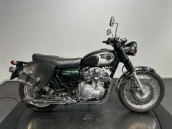 W800 - KAWASAKI