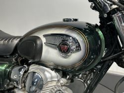 KAWASAKI - W800