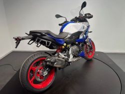 BMW - F 900 XR