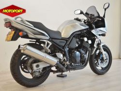 YAMAHA - FZS 600 FAZER