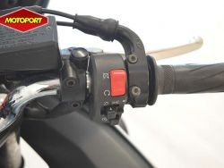 YAMAHA - FZS 600 FAZER