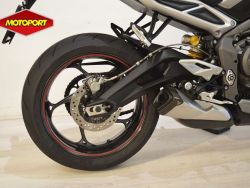 TRIUMPH - STREET TRIPLE 765 RS
