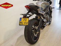 TRIUMPH - STREET TRIPLE 765 RS