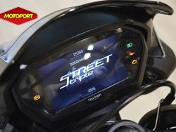 TRIUMPH - STREET TRIPLE 765 RS