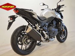 HONDA - CB 750 HORNET