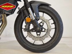 HONDA - CB 750 HORNET