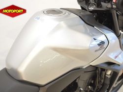 HONDA - CB 750 HORNET