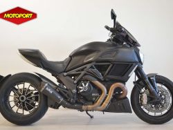 DIAVEL DARK ABS