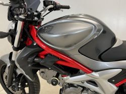 SUZUKI - SFV 650 GLADIUS