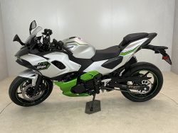 KAWASAKI - NINJA 7 HYBRID