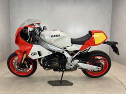 YAMAHA - XSR 900 GP