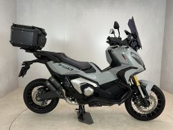 X-ADV 750 ABS