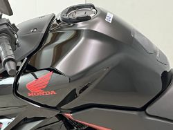 HONDA - CB 750 HORNET