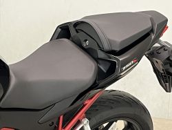 HONDA - CB 750 HORNET