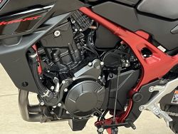 HONDA - CB 750 HORNET