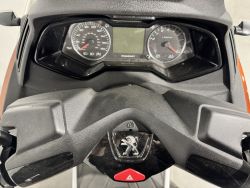 PEUGEOT - METROPOLIS 400